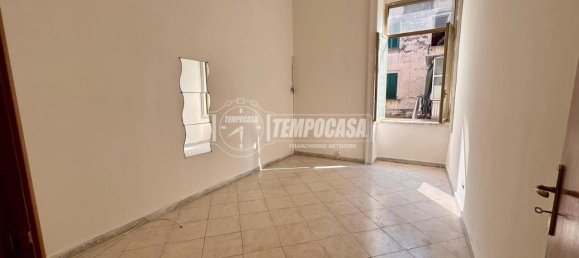 3 rooms Apartment in Naples, Italy No. 231817 10