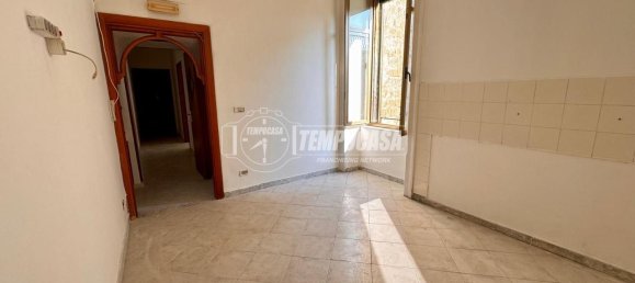 3 rooms Apartment in Naples, Italy No. 231817 15