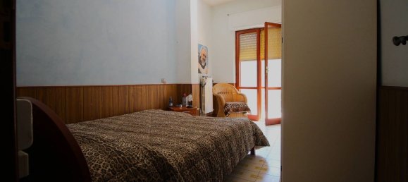 5 rooms Apartment in Montepaone, Italy No. 286712 15