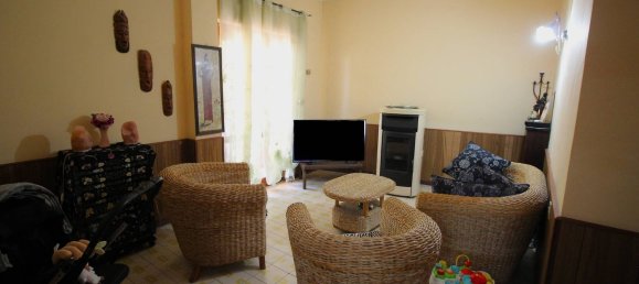 5 rooms Apartment in Montepaone, Italy No. 286712 9