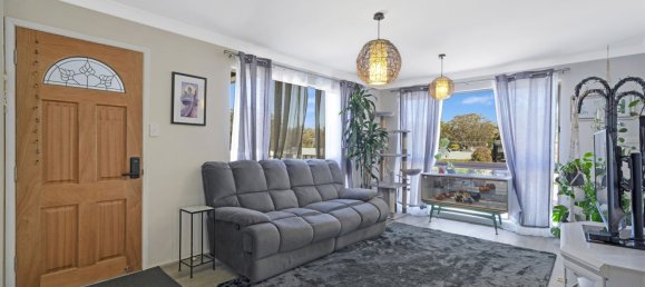 4 Schlafzimmer Haus in Budgewoi, Australia, Nr. 159 4