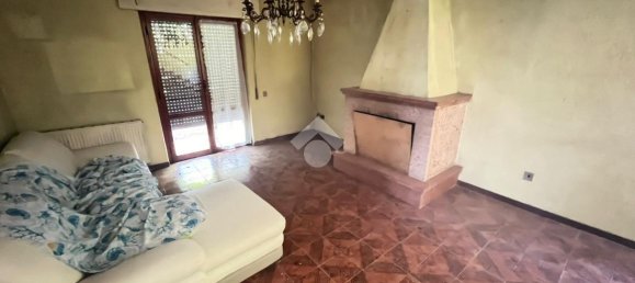 8-salle Villa à Subiaco, Italy No. 69138 7