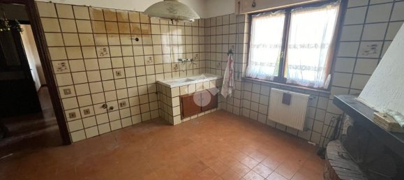 8-salle Villa à Subiaco, Italy No. 69138 13