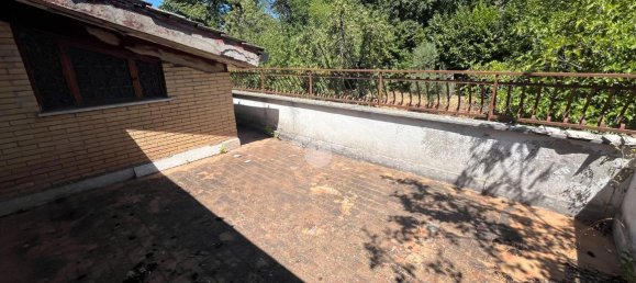 8-salle Villa à Subiaco, Italy No. 69138 24