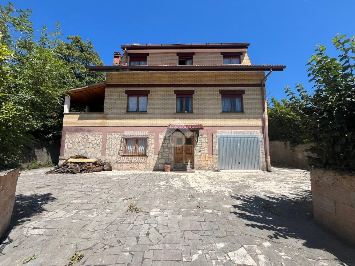 8-salle Villa à Subiaco, Italy No. 69138