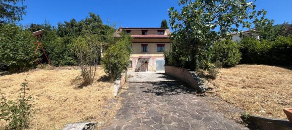 8-salle Villa à Subiaco, Italy No. 69138 2