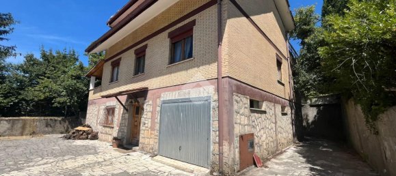 8-salle Villa à Subiaco, Italy No. 69138 21