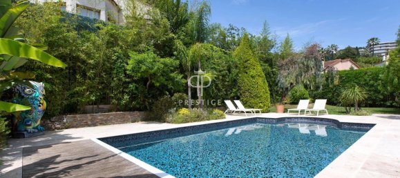 5 bedrooms Villa in Cannes, France No. 296605 4