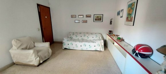 Квартира с 5 комнатами в Мессина, Италия № 271722 24