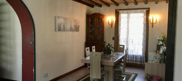 Casa de 4 dormitorios en Chateau-Thierry, France No. 235337 6