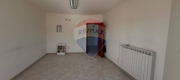 6 rooms Apartment in Montesilvano, Italy No. 129304 12