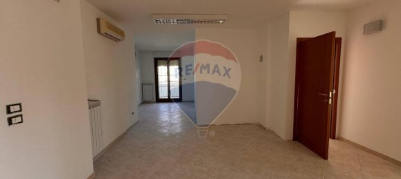 6 rooms Apartment in Montesilvano, Italy No. 129304 19