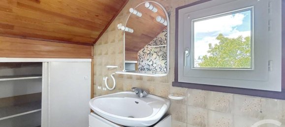 Casa de 3 dormitorios en Orly, France No. 322101 9