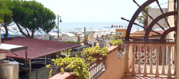 3-salle Appartement à Caorle, Italy No. 264876 3