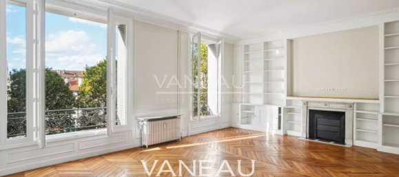 6 rooms Apartment in Paris, France No. 126078 5