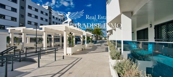 3 bedrooms Penthouse in Malaga, Spain No. 14076 3