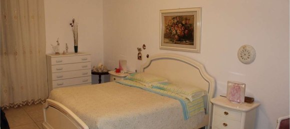 5 rooms Apartment in Brindisi, Italy No. 66568 23