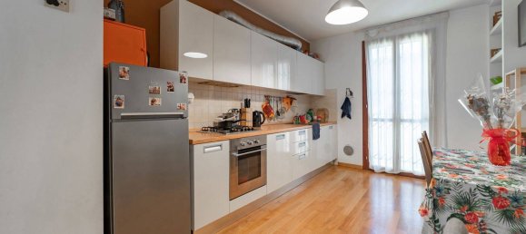 2 bedrooms Apartment in Milan, Italy No. 355059 6