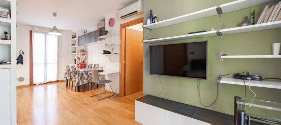 2 bedrooms Apartment in Milan, Italy No. 355059 5