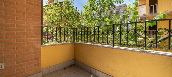 2 bedrooms Apartment in Milan, Italy No. 355059 10