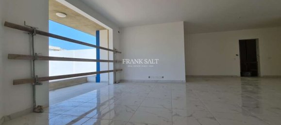 Apartamento de 2 dormitorios en Mellieha, Malta No. 2142 5