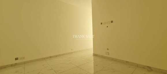 Apartamento de 2 dormitorios en Mellieha, Malta No. 2142 4