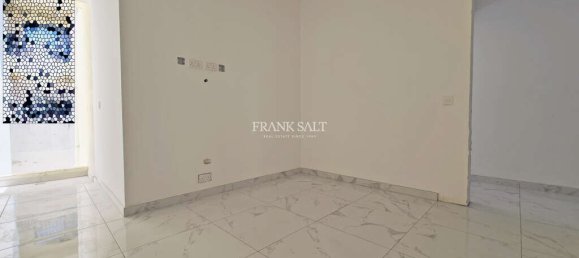Apartamento de 2 dormitorios en Mellieha, Malta No. 2142 2