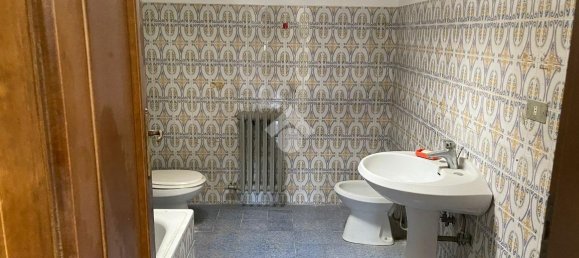 3 rooms Apartment in Atripalda, Italy No. 136910 15