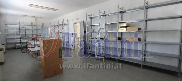 Lagerhaus in Sala Bolognese, Italy 2732m², Nr. 279484 34