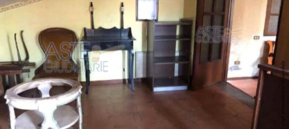 Квартира с 8 комнатами в Камайоре, Италия № 197061 10