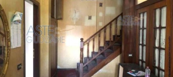 Квартира с 8 комнатами в Камайоре, Италия № 197061 2