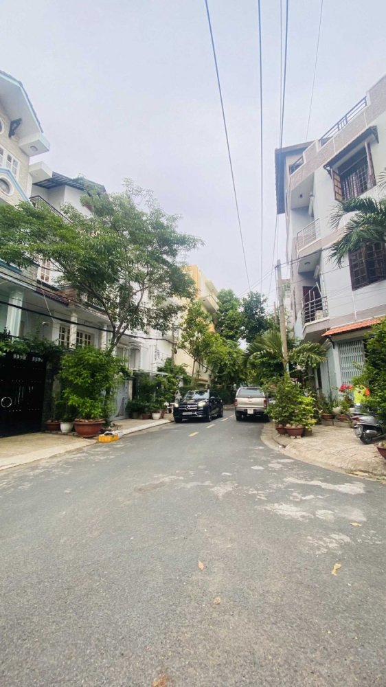 120m² Townhouse in Binh Chanh, Vietnam No. 19442