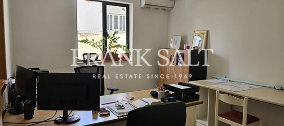 Bureau à Swatar, Malta 119m² No. 12845 5