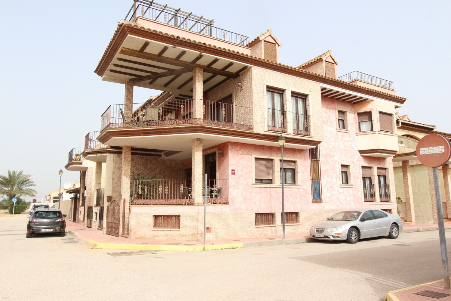 Casa T7 em Daya Nueva, Spain N.º 8259