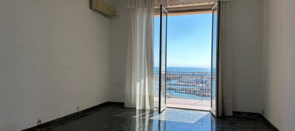 6-salle Appartement à Genoa, Italy No. 39193 11