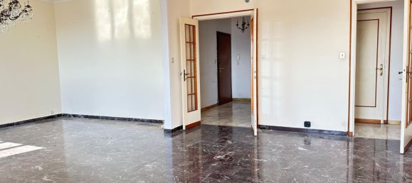 6-salle Appartement à Genoa, Italy No. 39193 8