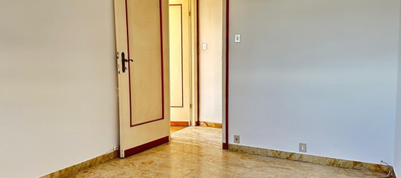 6-salle Appartement à Genoa, Italy No. 39193 18