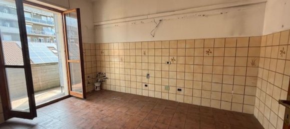 4-Zimmer Wohnung in Alessandria, Italy, Nr. 265124 2