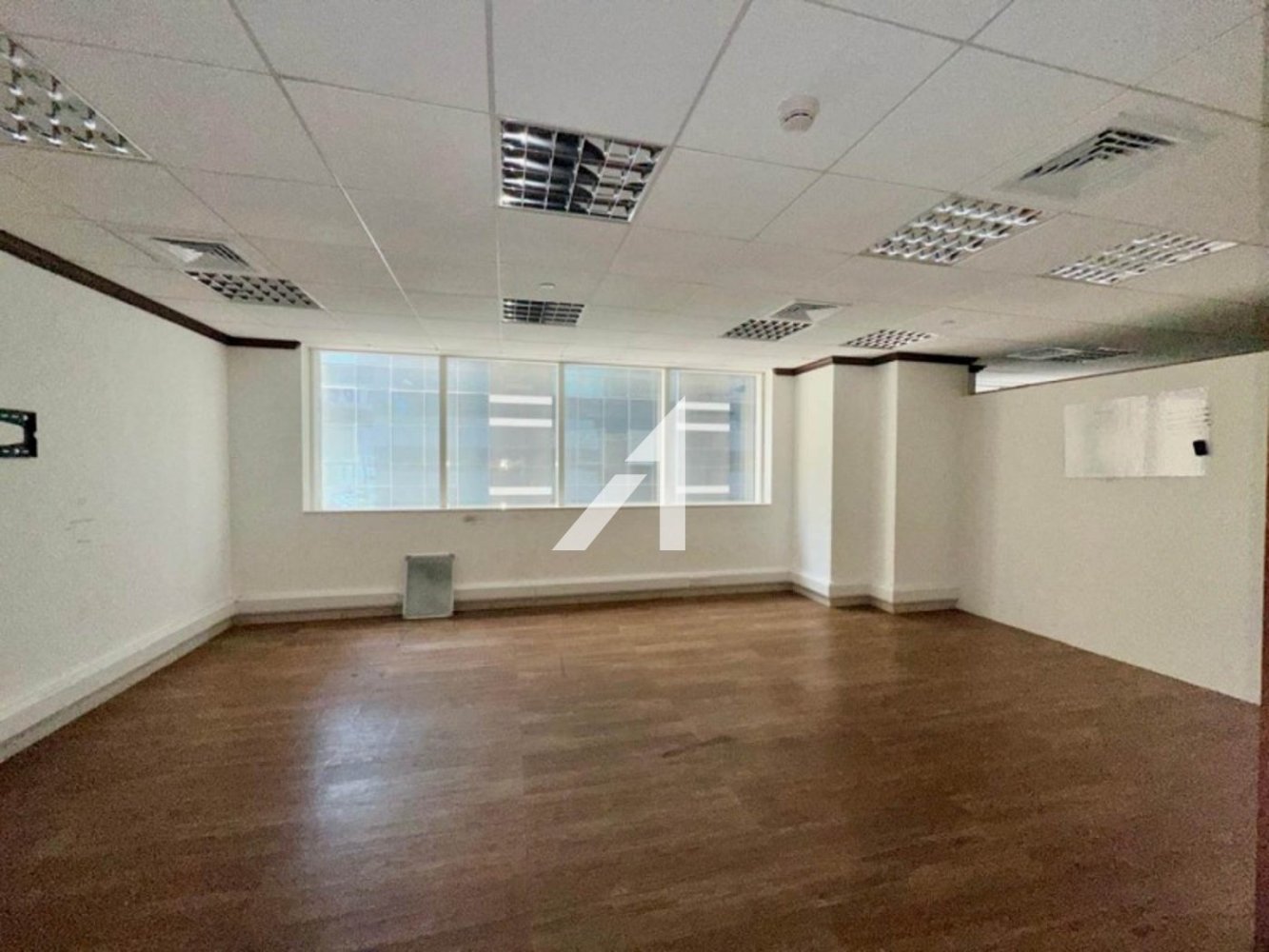 Bureau à Dubai, UAE 92m² No. 107862
