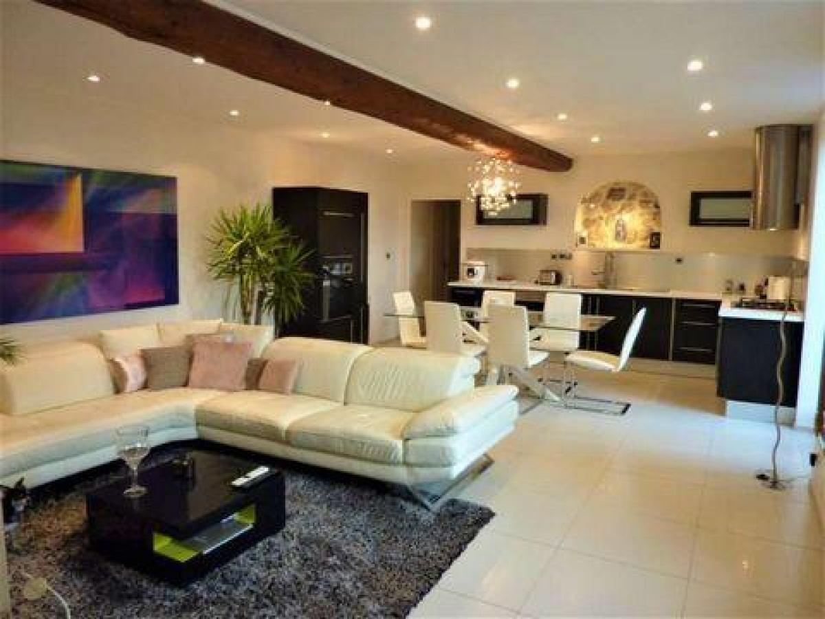 Condominio de 3 dormitorios en Claix, France No. 34993