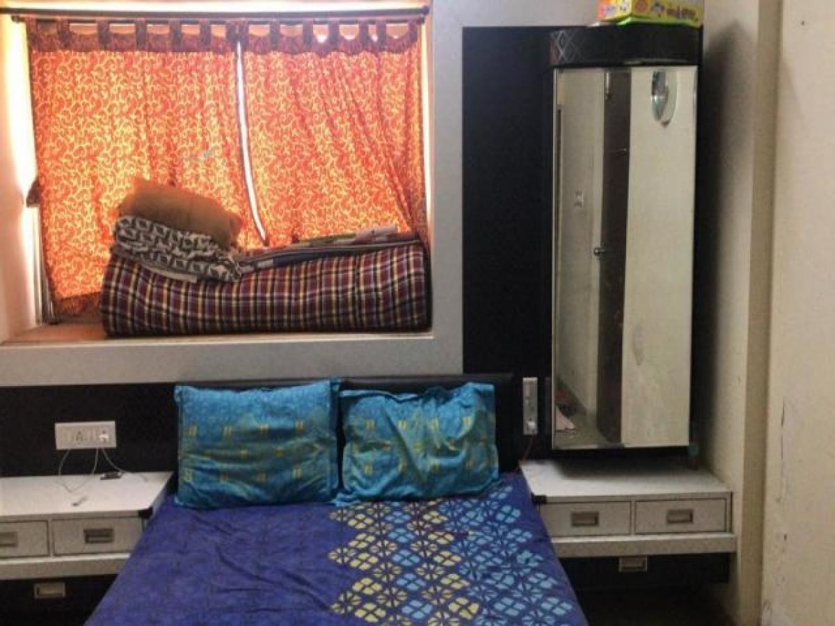 3 bedrooms House in Mumbai, India No. 11683