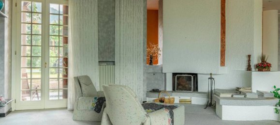 6 chambres Villa à Porto Valtravaglia, Italy No. 275310 8