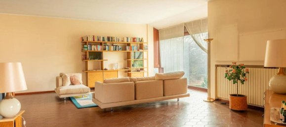 6 chambres Villa à Porto Valtravaglia, Italy No. 275310 27