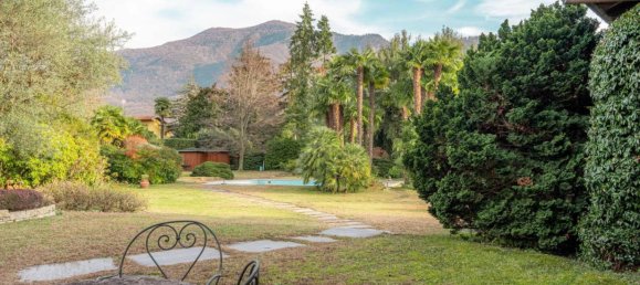 6 chambres Villa à Porto Valtravaglia, Italy No. 275310 20