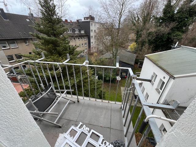 6 rooms Apartment in Herne, Germany No. 15985