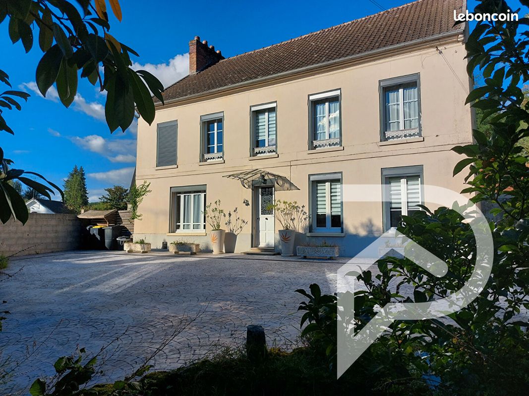 4 Schlafzimmer Haus in Nanteuil-le-Haudouin, France, Nr. 83112