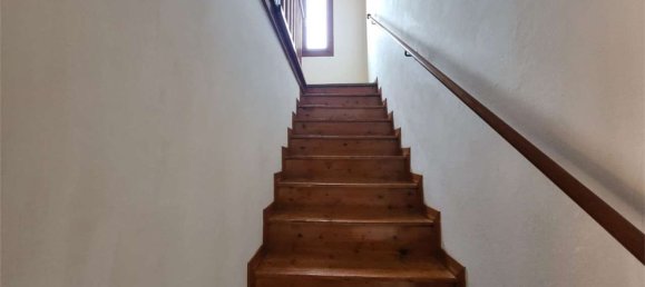 8-Zimmer Haus in Caerano di San Marco, Italy, Nr. 263909 43