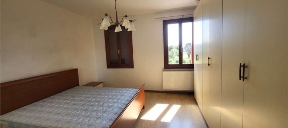 8-Zimmer Haus in Caerano di San Marco, Italy, Nr. 263909 34