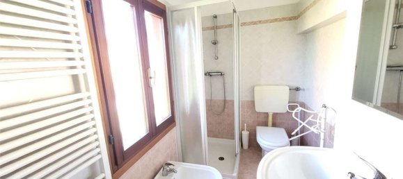 8-Zimmer Haus in Caerano di San Marco, Italy, Nr. 263909 38