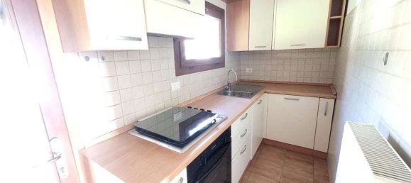 8-Zimmer Haus in Caerano di San Marco, Italy, Nr. 263909 13